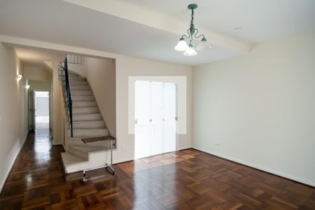 Sala de casa à venda com 3 quartos, 140m² em Campo Belo, São Paulo