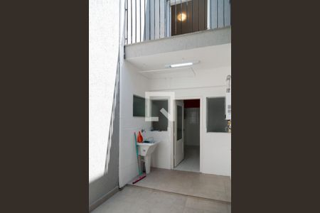 Casa à venda com 140m², 3 quartos e 1 vagaÁrea de Serviço