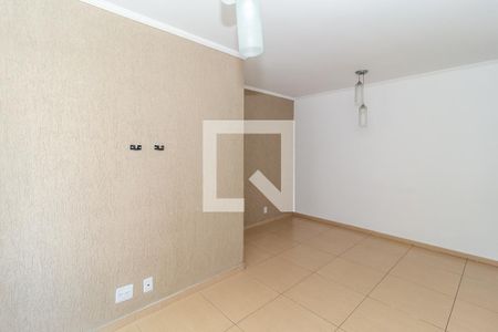 Sala de apartamento para alugar com 3 quartos, 65m² em Vila Esperança, São Paulo
