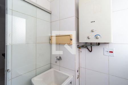 Apartamento para alugar com 65m², 3 quartos e 1 vagaÁrea de Serviço