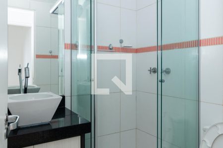 Apartamento para alugar com 65m², 3 quartos e 1 vagaBanheiro 2