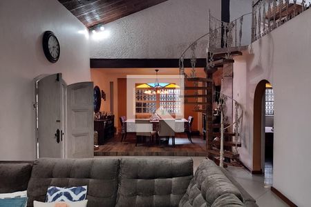 Sala de casa para alugar com 4 quartos, 1000m² em Praia da Bandeira, Rio de Janeiro