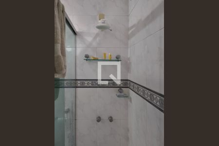 Casa à venda com 1000m², 4 quartos e 3 vagasBanheiro da Suíte 1