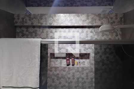 Casa à venda com 1000m², 4 quartos e 3 vagasBanheiro da Suíte 2