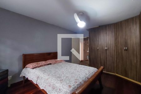 Casa à venda com 1000m², 4 quartos e 3 vagasSuíte 1