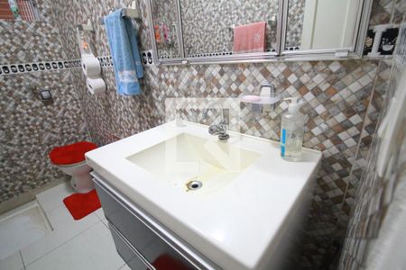 Casa à venda com 180m², 4 quartos e 2 vagasbanheiro casa 1