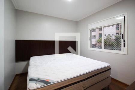 Suíte  de apartamento à venda com 3 quartos, 107m² em Indianópolis, São Paulo