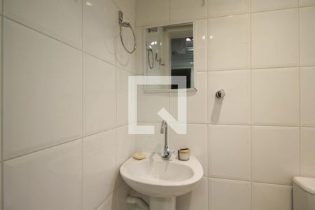 Apartamento à venda com 107m², 3 quartos e 2 vagas Apartamento à venda com 107m², 3 quartos e 2 vagasBanheiro de Serviço