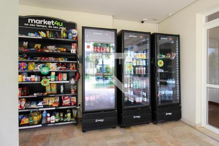 Apartamento à venda com 107m², 3 quartos e 2 vagas Apartamento à venda com 107m², 3 quartos e 2 vagasÁrea comum - Supermercado