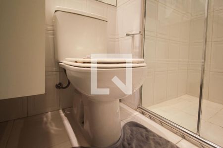 Apartamento à venda com 107m², 3 quartos e 2 vagas Apartamento à venda com 107m², 3 quartos e 2 vagasBanheiro