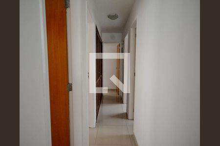 Apartamento à venda com 100m², 3 quartos e 1 vagaCorredor