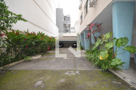 Apartamento à venda com 100m², 3 quartos e 1 vagaFachada