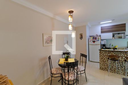 Salas de apartamento à venda com 2 quartos, 75m² em Centro, Campinas