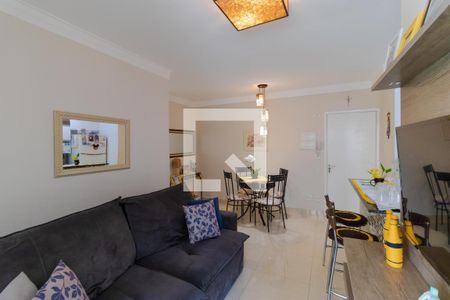 Apartamento à venda com 75m², 2 quartos e 1 vagaSalas