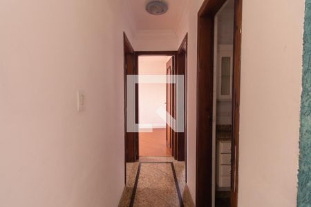 Corredor de apartamento à venda com 3 quartos, 80m² em Vila Esperança, São Paulo