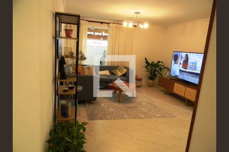 Casa à venda com 3 quartos, 130m² em Vila Congonhas, São Paulo