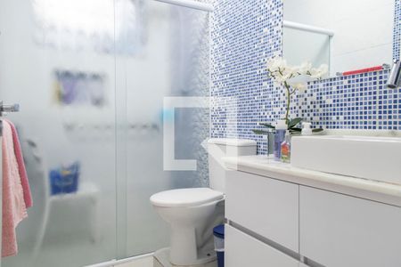 Casa à venda com 130m², 3 quartos e 1 vaga Casa à venda com 130m², 3 quartos e 1 vagaBanheiro