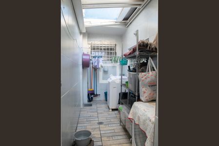 Casa à venda com 130m², 3 quartos e 1 vaga Casa à venda com 130m², 3 quartos e 1 vagaÁrea de Serviço