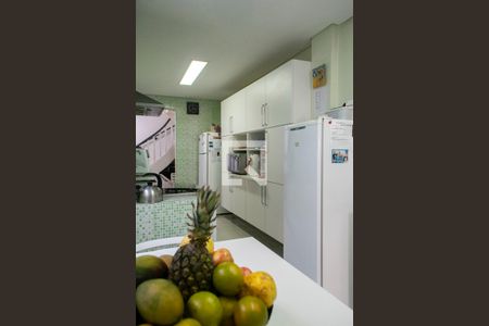 Casa à venda com 130m², 3 quartos e 1 vaga Casa à venda com 130m², 3 quartos e 1 vagaCozinha