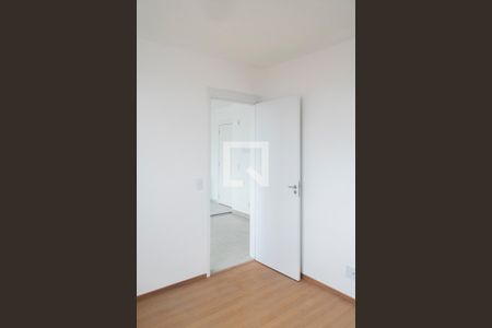 Quarto 1 de apartamento para alugar com 2 quartos, 38m² em Vila Santa Maria, São Paulo