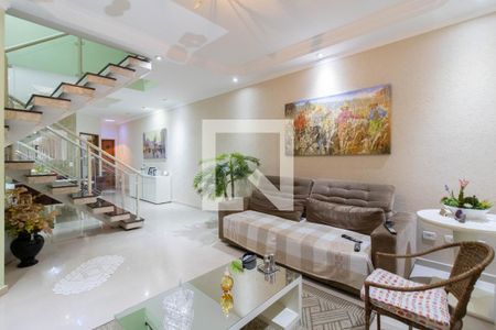 Sala de casa para alugar com 3 quartos, 150m² em Jardim Santa Clara, Guarulhos