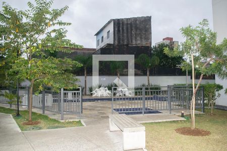 Apartamento para alugar com 44m², 2 quartos e 1 vagaÁrea comum - Piscina