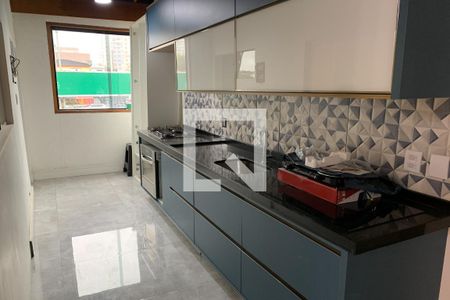 Casa à venda com 625m², 5 quartos e 2 vagas Casa à venda com 625m², 5 quartos e 2 vagasCozinha