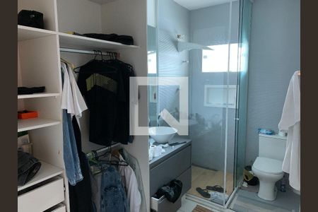 Casa à venda com 625m², 5 quartos e 2 vagas Casa à venda com 625m², 5 quartos e 2 vagasBanheiro 4