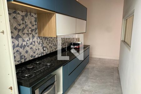 Casa à venda com 625m², 5 quartos e 2 vagas Casa à venda com 625m², 5 quartos e 2 vagasCozinha