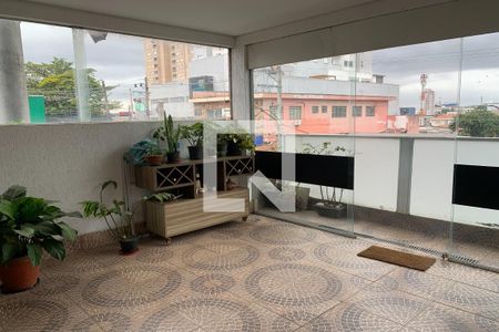 Casa à venda com 625m², 5 quartos e 2 vagas Casa à venda com 625m², 5 quartos e 2 vagasQuintal