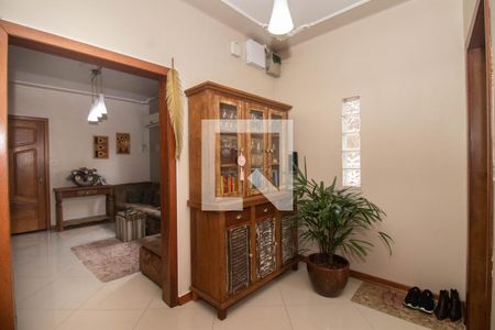 Sala de casa à venda com 3 quartos, 280m² em Sarandi, Porto Alegre