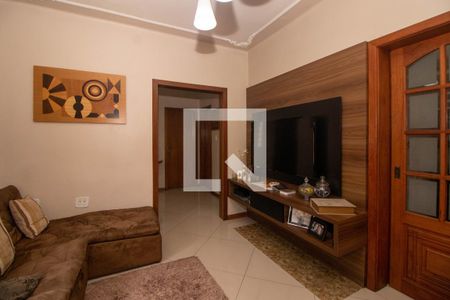 Sala de casa à venda com 3 quartos, 280m² em Sarandi, Porto Alegre