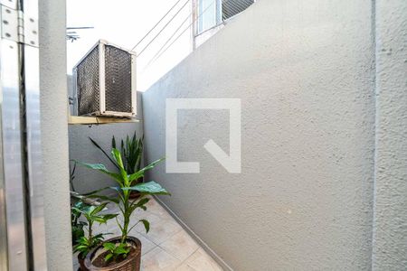 Área Privativa da Suíte de apartamento à venda com 1 quarto, 55m² em Jardim Lindóia, Porto Alegre