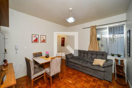 Sala de apartamento à venda com 1 quarto, 55m² em Jardim Lindóia, Porto Alegre