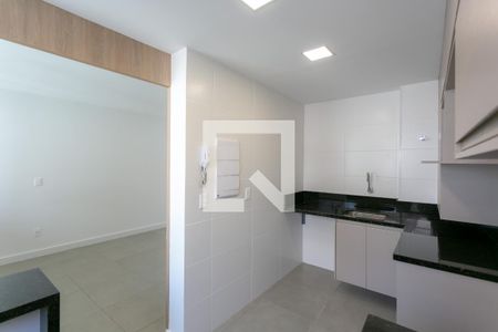 Apartamento para alugar com 75m², 2 quartos e 2 vagasCozinha e Área de Serviço