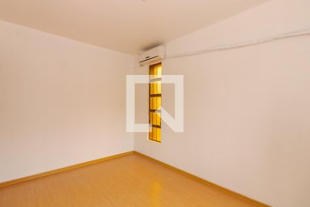 Quarto de apartamento para alugar com 1 quarto, 41m² em Jardim do Salso, Porto Alegre