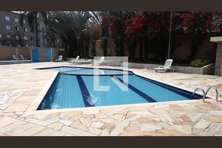 Apartamento à venda com 56m², 2 quartos e 1 vagaÁrea comum - Piscina