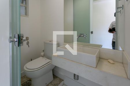 Lavabo de apartamento à venda com 4 quartos, 140m² em Mangabeiras, Belo Horizonte