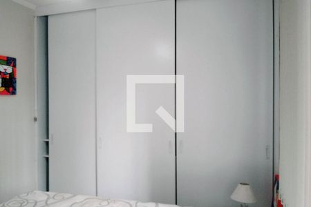 Apartamento à venda com 68m², 2 quartos e 1 vagaQuarto 2