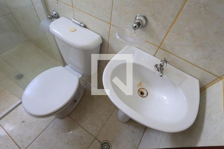 Casa de condomínio à venda com 51m², 2 quartos e 1 vagaBanheiro da Suíte 1