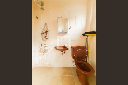 Apartamento para alugar com 180m², 4 quartos e 2 vagas Apartamento para alugar com 180m², 4 quartos e 2 vagasBanheiro de Serviço