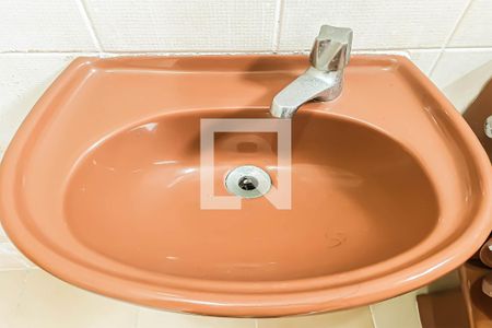 Apartamento para alugar com 180m², 4 quartos e 2 vagas Apartamento para alugar com 180m², 4 quartos e 2 vagasDetalhe do banheiro de serviço