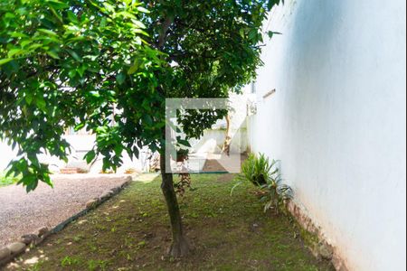 Casa à venda com 140m², 3 quartos e 2 vagas Casa à venda com 140m², 3 quartos e 2 vagasQuintal
