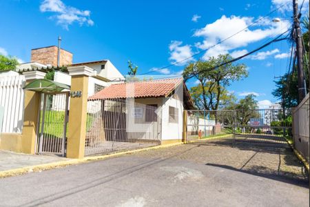 Casa à venda com 140m², 3 quartos e 2 vagas Casa à venda com 140m², 3 quartos e 2 vagasFachada do Condomínio