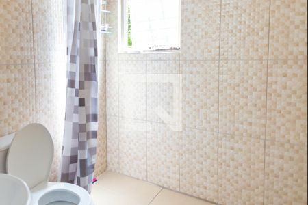 Casa à venda com 140m², 3 quartos e 2 vagas Casa à venda com 140m², 3 quartos e 2 vagasBanheiro da Suíte