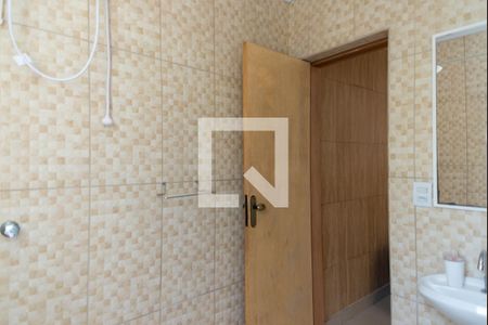 Casa à venda com 140m², 3 quartos e 2 vagas Casa à venda com 140m², 3 quartos e 2 vagasBanheiro da Suíte