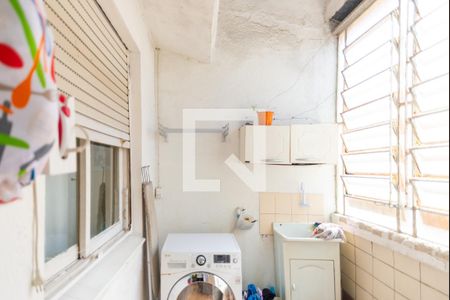 Casa à venda com 140m², 3 quartos e 2 vagas Casa à venda com 140m², 3 quartos e 2 vagasÁrea de Serviço