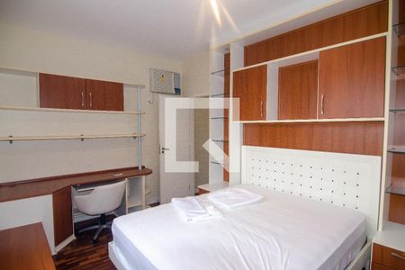 Apartamento para alugar com 145m², 4 quartos e 2 vagas Apartamento para alugar com 145m², 4 quartos e 2 vagasQuarto 4