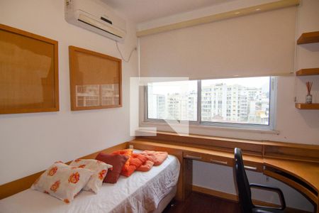 Apartamento para alugar com 145m², 4 quartos e 2 vagas Apartamento para alugar com 145m², 4 quartos e 2 vagasQuarto 2