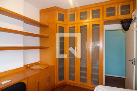 Apartamento para alugar com 145m², 4 quartos e 2 vagas Apartamento para alugar com 145m², 4 quartos e 2 vagasQuarto 2